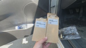 Простая замена ограничителя дверей на KIA CEED JD в 2025