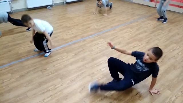 Break Dance - Связка (Счастье в Доме)