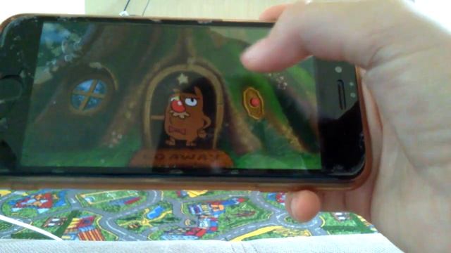 Играем в забавные шутки в игре DoNotDisturb смотреть онлайн