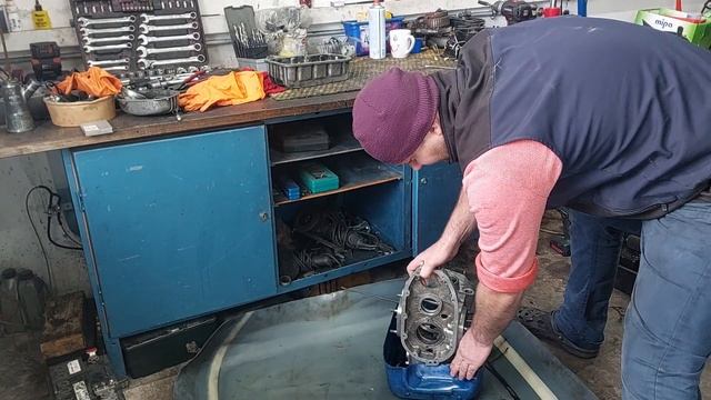 То что нужно каждому Уралу, Компактный Японский Масле смотреть онлайн