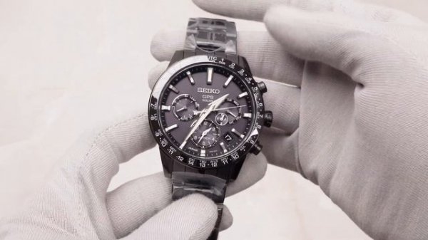 Битва за звание лучших Черных часов c GPS: Citizen Attesa CC4055-65E