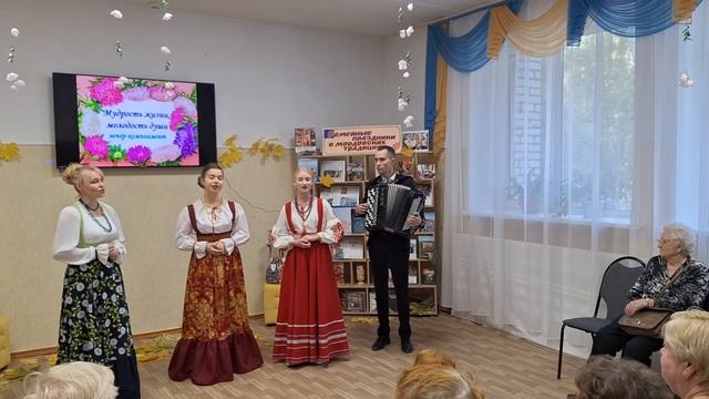 "Сирень у крылечка" смотреть онлайн