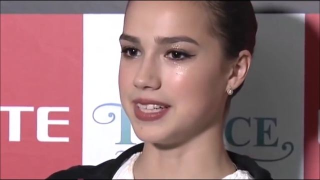 АЛИНА ЗАГИТОВА - МЫ КОРОЛЕВЫ,А ВЫ НИКТО )👑👑👑 смотреть онлайн