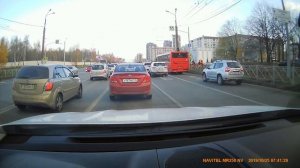 Дневная съемка NAVITEL MR250NV