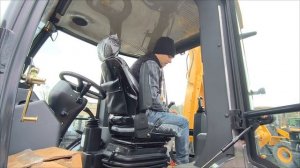 Экскаватор-погрузчик LiuGong 777 A-S