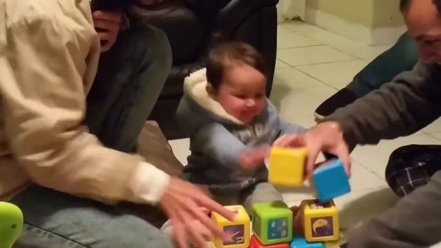 Самый заразительный детский смех-Часть#3 (The most contagious children's laughter Part #2) смотреть онлайн