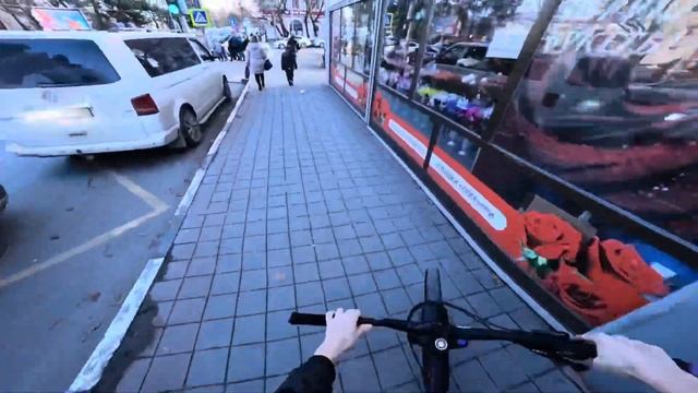 СТРИТ ПОКАТУШКА ПО ГОРОДУ - ПРЫЖКИ ПО ГОРОДУ НА ВЕЛОСИ?