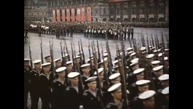 ПАРАД ПОБЕДЫ 1945 года КРАСНАЯ ПЛОЩАДЬ