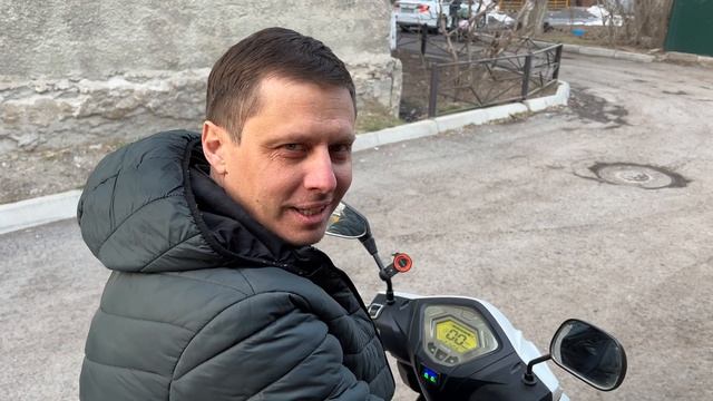 Электроскутер TAILG АКБ 100 Ач, Пробег 300 км