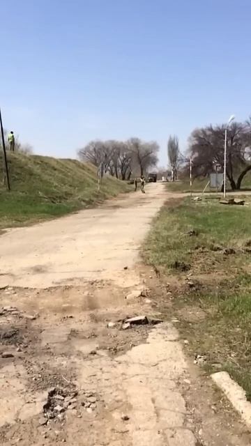 #бросок учебной гранаты на дальность. смотреть онлайн