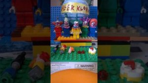 Клоуны-убийцы из космоса.