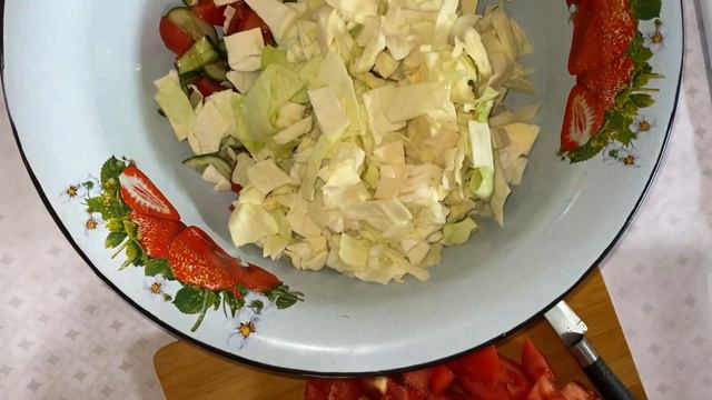 САЛАТ БОМБА 🔥ХИТ ЭТОГО ЛЕТО . смотреть онлайн