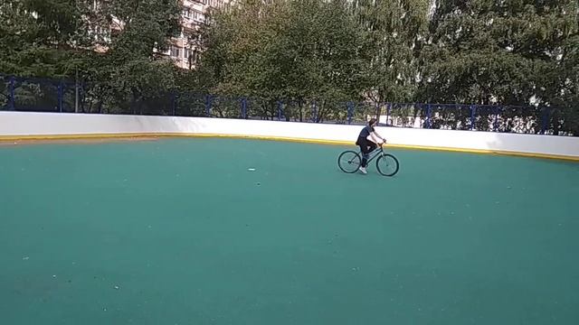 3 день обучения в велошколе с нуля. Успехи Надежды. смотреть онлайн