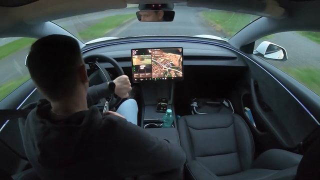 Отзыв о Tesla Model 3 2024 после 27000 км...