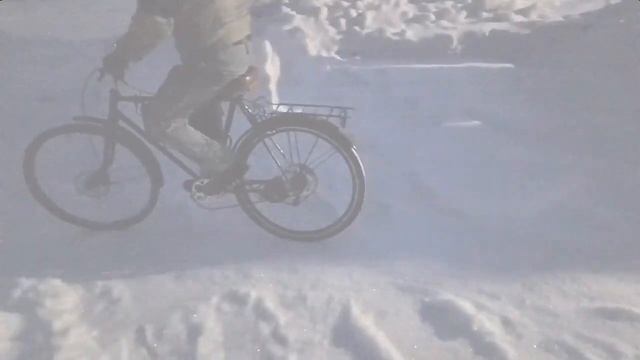 Краш тэст на электро велосипеде на базе Урала Зимой!!!