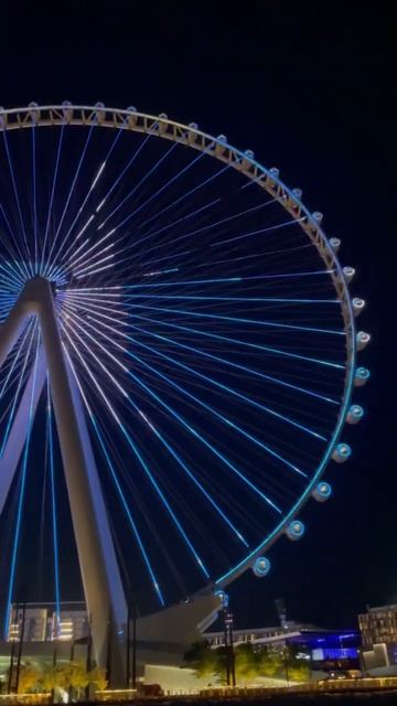 Самое большое колесо обозрения в мире) #дубай #колесообозрения #большое смотреть онлайн