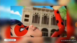 Поцелуй Леди Баг и Супер Кот 💋