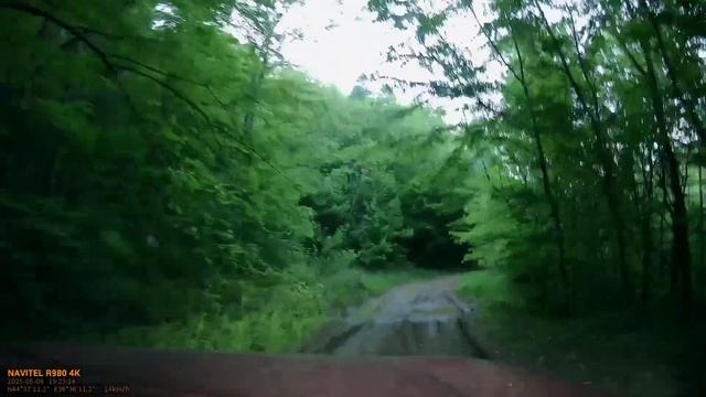 На Дарго к кемпингу у Красных скал