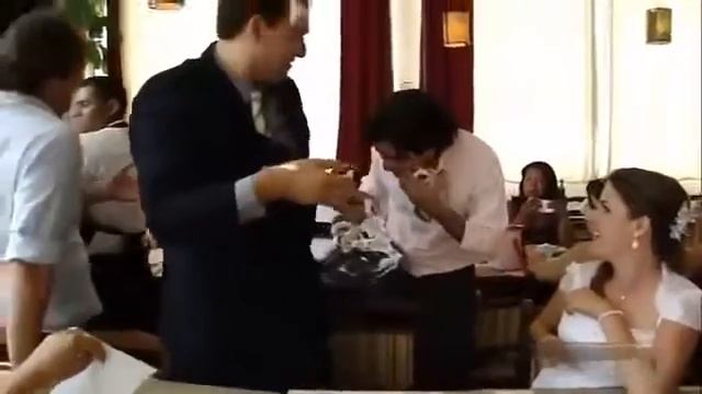 Самые четкие приколы Приколы и падения ютуб смотреть онлайн