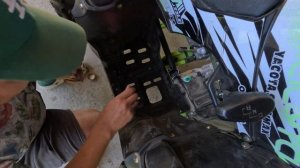 Yacota SELA 200 MAX - ПЕРВАЯ ЗАМЕНА МАСЛА на 118 КМ !