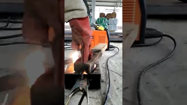 Прикол в обед. смотреть онлайн