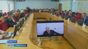 С утреннего происшествия в Ставрополе начали заседание в краевом правительстве