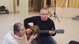 Две песни Окуджавы: "Старинная солдатская песня", "А мы с тобой, брат, из пехоты"