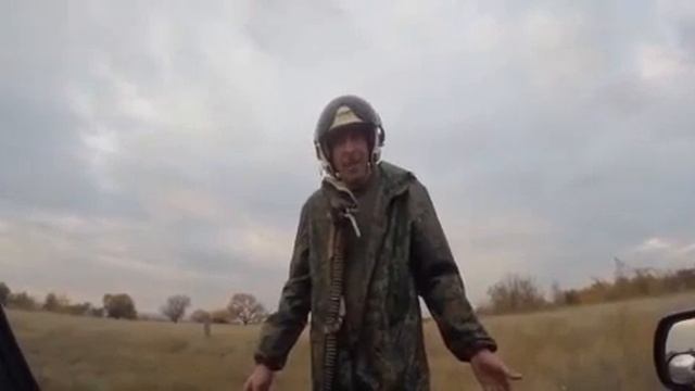 Винница далеко? Украинский лётчик заблудился.) смотреть онлайн