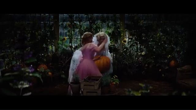 Встреча Золушки с Феей-Крестной, Золушка собирается н? смотреть онлайн