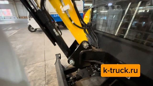 Мини-экскаватор #Rippa R350 прямо на производстве