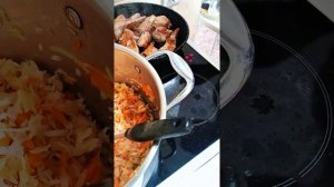 Квашеная тушёная капуста/разварились как тушенка