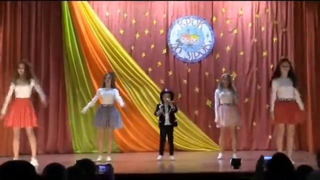 Участник Home Online Fest 'Звёзды 21 века' - Троян Богдан