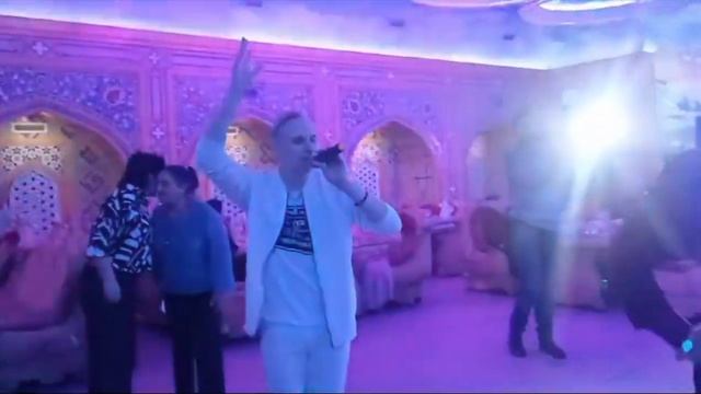 Цыганский танцор Михаил Юнисов смотреть онлайн