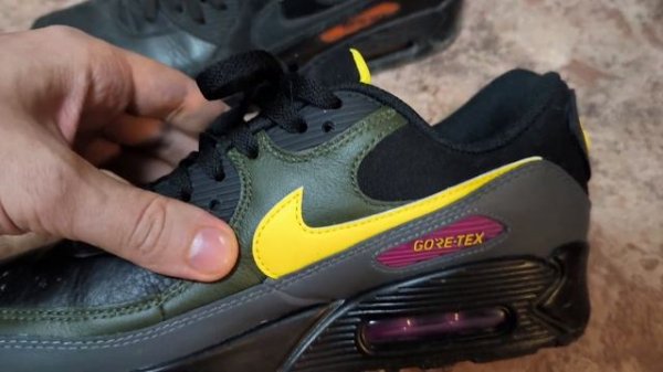 Кроссовки NIKE AIRMAX 90 GTX с OZON