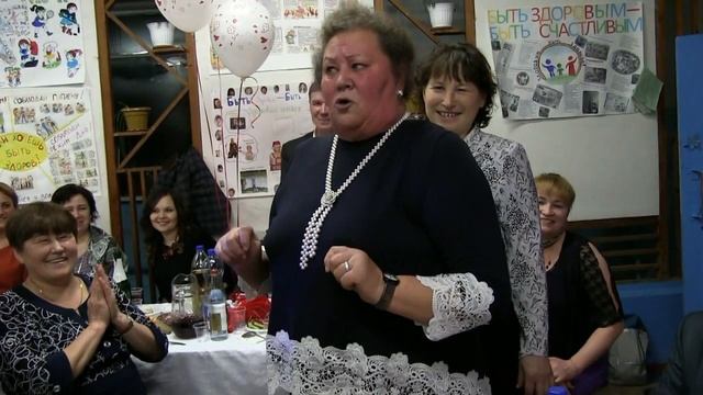 Необычное веселое поздравление вчера на свадьбе 28.01.17. смотреть онлайн