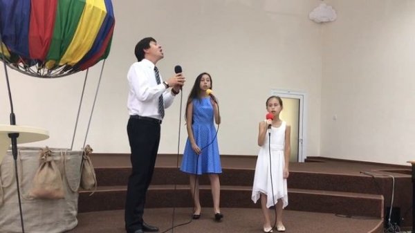 Далеко далеко далеко_ Семья Юрия Бондаренко_ Христианская песня_ 2019г