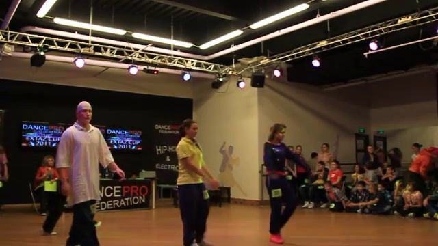 EXTAZ CUP 2011. Ю-2+Молодежь Хип-Хоп. Четверть. Free