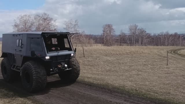 Краткий обзор, обкатка вездеход Тундра Восток смотреть онлайн