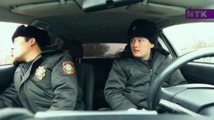 Патруль - Берик и Серик таксуют на служебной машине