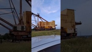 Шагающий экскаватор ЭШ 65.100. ГИГАНТ НА ТРАССЕ #automobile #tech