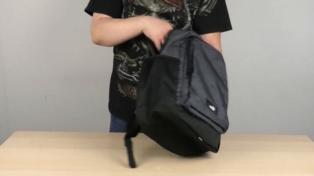 Розпаковка Puma Academy Backpack 09069703 Сірий