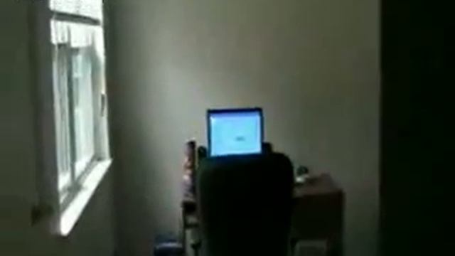 чуваку поменяли мелодию входа в Виндовс смотреть онлайн