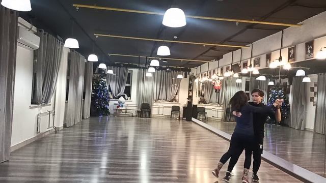 Наша предновогодняя репетиция перед выступлением. Медленный вальс. Slow waltz. Ballroom practice. смотреть онлайн