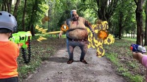 Nerf war zombie apocalypse! Test a new zombie Nerf-blaster! Испытание новой зомбо-пушки! Nerf Show