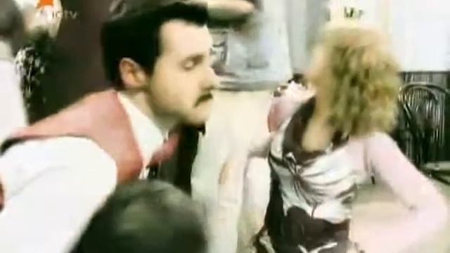 Секретный маневр доктора Геннадия Малахова =) (в момент внезапной ситуации) смотреть онлайн