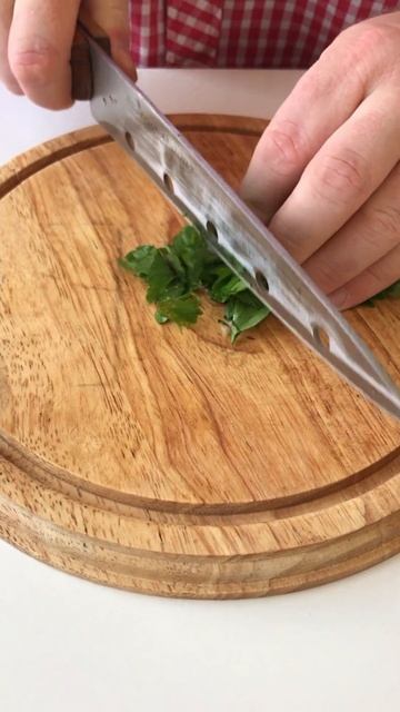 #18 Салат с яйцом и редиской #shorts смотреть онлайн