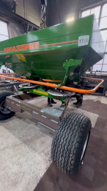 Тележка разбрасывателя удобрений +79654718168 ТД АГРОПРОМГ смотреть онлайн