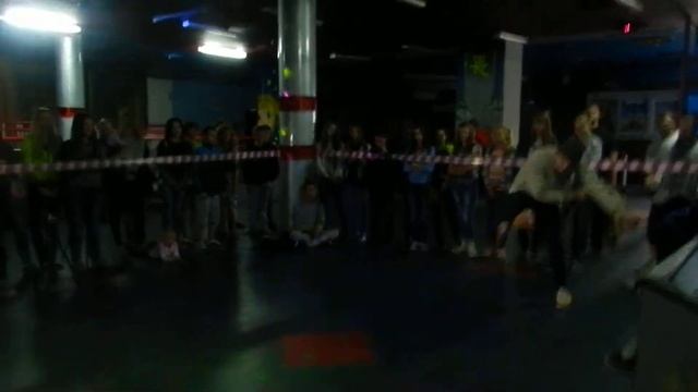 Лички - Бумбокс VS Утюг смотреть онлайн