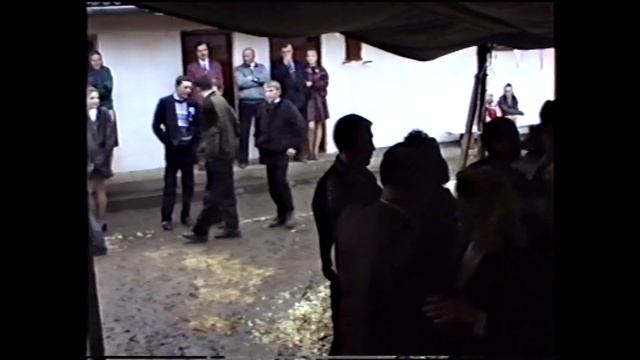 ВЕСІЛЬНА КОЛЕКЦІЯ ПІСЕНЬ 90-Х. VOL 4. ВЕСІЛЬНІ ПІСНІ. СУДО? смотреть онлайн