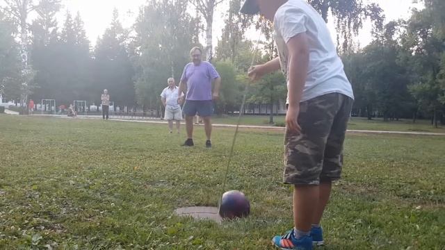 Футгольф смотреть онлайн
